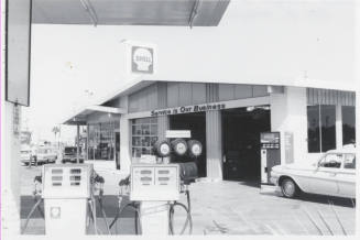 Apache Holiday Shell Gasoline Station - 903 East Apache Boulevard, Tempe, Arizona