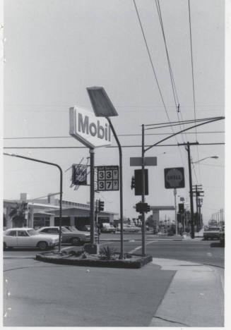 University Mobil Gasoline Station - 904 East Apache Boulevard, Tempe, Arizona