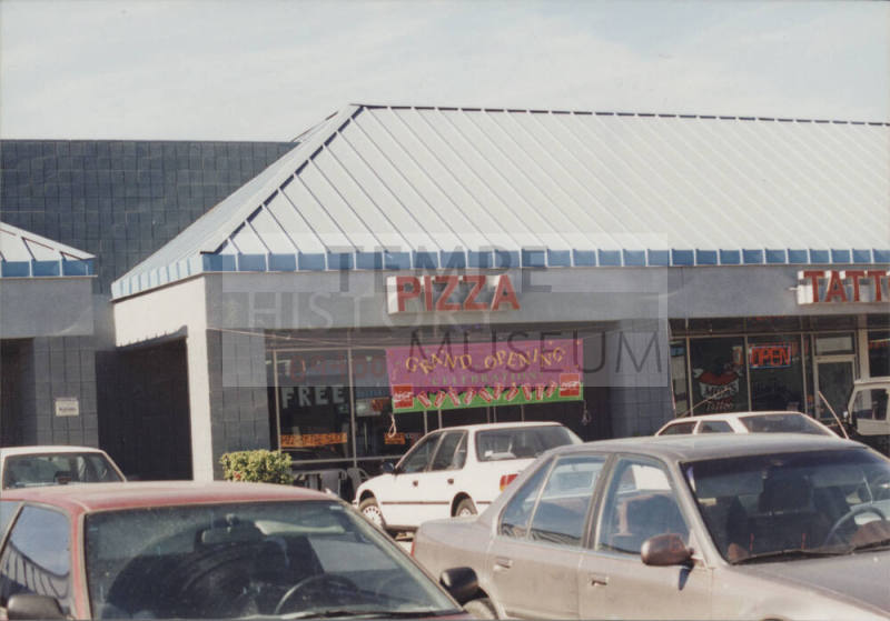 (Pizza) - 1250 East Apache Boulevard - Tempe, Arizona