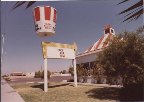 Kentucky Fried Chicken Restaurant - 1314 East Apache Boulevard, Tempe, Arizona