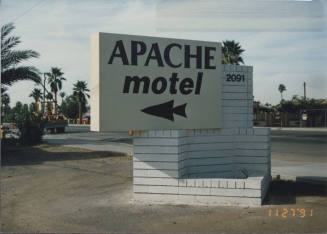 Apache Motel - 2091 East Apache Boulevard - Tempe, Arizona