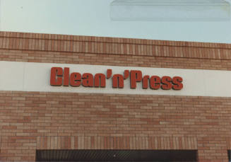 Clean 'N' Press - 925 West Baseline Road - Tempe, Arizona