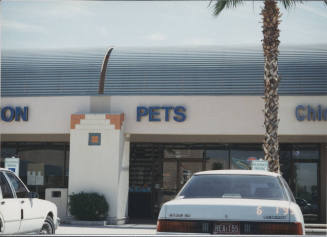(Pets) - 1066 East Baseline Road - Tempe, Arizona