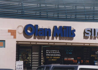 Olan Mills, 1030 East Baseline Road, Tempe, Arizona