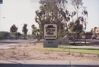 Pizza Hut Restaurant, 808 W. Broadway Road, Tempe, Arizona