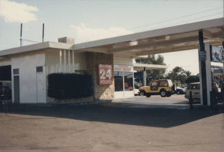 Arco Gasoline Station - 908 East Broadway Road - Tempe, Arizona