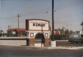 Broadway Marketplace - Bizmart - 917 East Broadway Road - Tempe, Arizona
