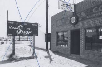 Bennett Fix It Shop - 1911 East Apache Boulevard, Tempe, Arizona