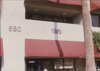 Vic's - 580 S. College Avenue - Tempe, Arizona