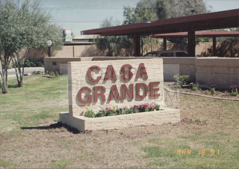 Casa Grande Apartments - 1855 E. Don Carlos Avenue - Tempe, Arizona