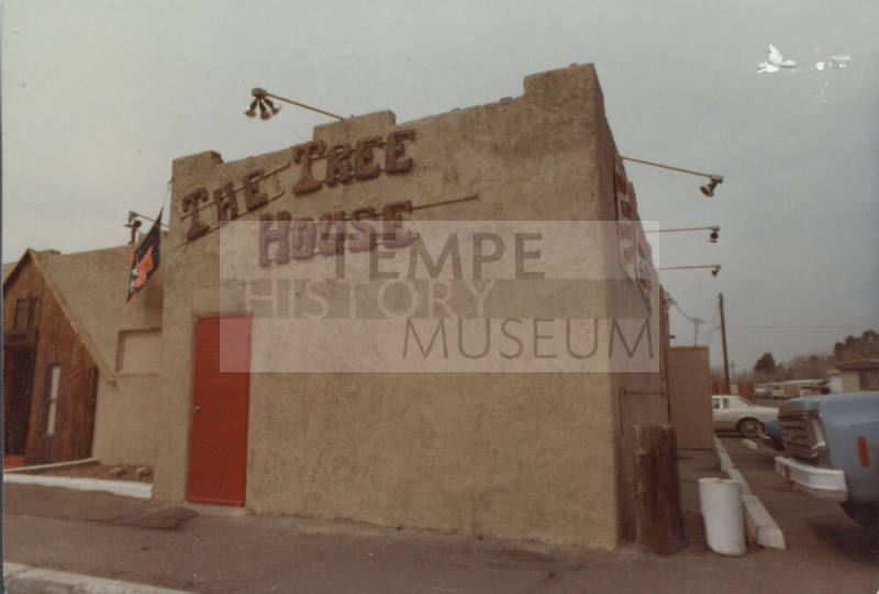 The Tree House Travern - 1890 East Apache Boulevard, Tempe, Arizona