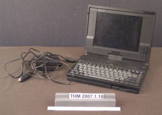 GRID 1660 Notebook Computer