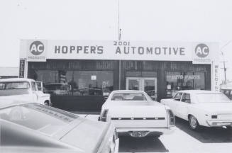 Hooper's Automotive - 2001 East Apache Boulevard, Tempe, Arizona