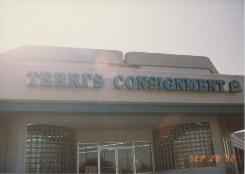 Terri's Consignment World - 931 E. Elliot Road - Tempe, Arizona