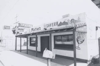 Hatties's Place Tavern - 2029 East Apache Boulevard, Tempe, Arizona