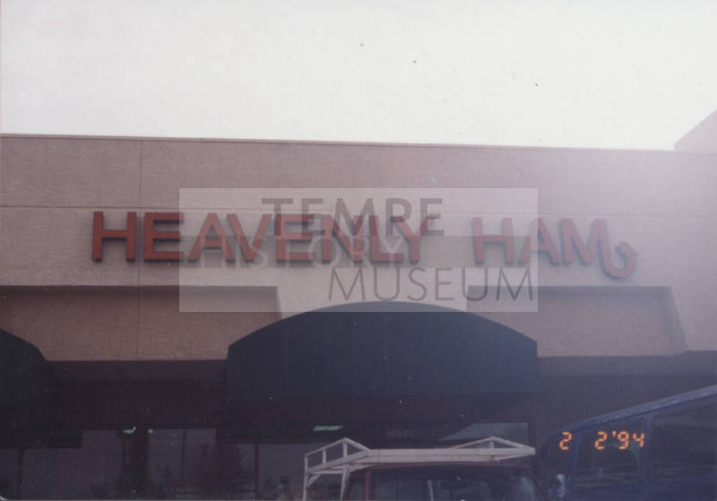 Heavenly Ham - 1805 East Elliot Road - Tempe, Arizona