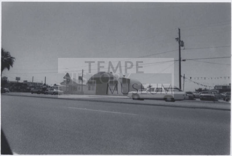 University Motors - 1935 East Apache Boulevard, Tempe, Arizona