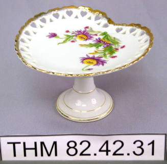 Small Serving Dish on pedestal