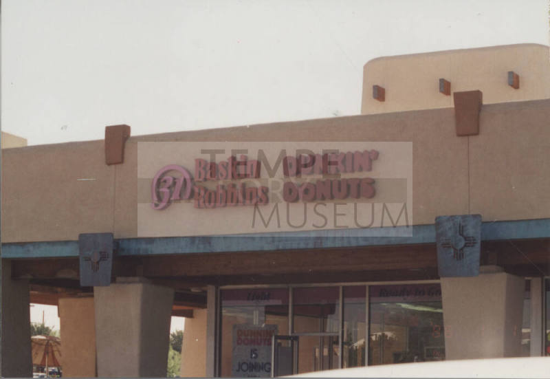 Baskin Robbins - Dunkin' Donuts - 1715 East Guadalupe Road - Tempe, Arizona