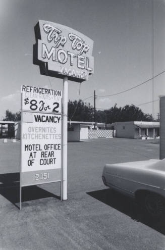 Tip Top Motel - 2051 East Apache Boulevard, Tempe, Arizona
