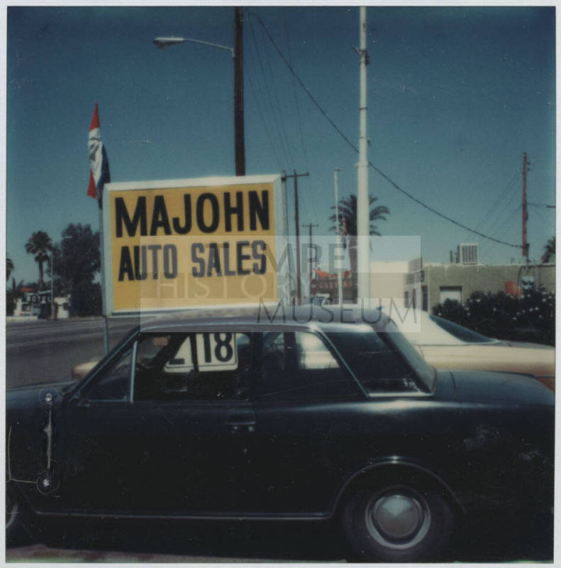 Majohn Auto Sales - 2118 East Apache Boulevard, Tempe, Arizona