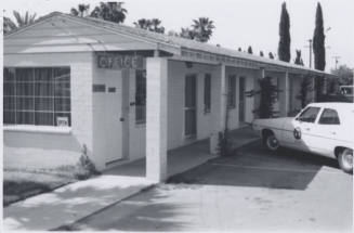 Western Lodge Motel - 2174 East Apache Boulevard, Tempe, Arizona