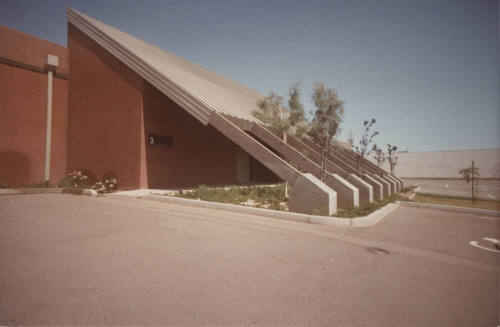 Hayden Road Business Park - 415 South McClintock Drive - Tempe, Arizona