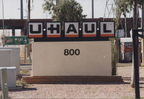 Uhaul Moving - 800 North McClintock Drive - Tempe, Arizona