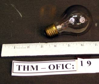 Lightbulb, glass, screw-in base