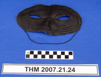 Black half mask