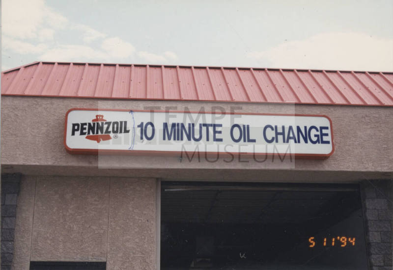 10 Minute Oil Change - 1900 North McClintock Drive - Tempe, Arizona