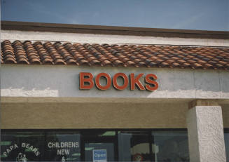 Papa Bears Children's Books - 3415 South McClintock Drive - Tempe, Arizona