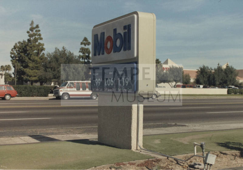 Mobile Gas Station  - 5201 South McClintock Drive - Tempe, Arizona