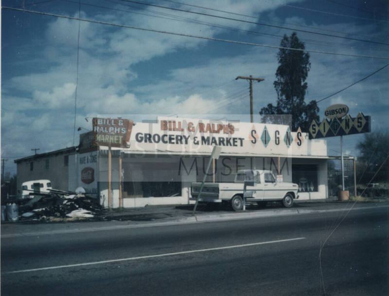 Bill and Ralph's Grocery Market - 2422 East Apache Boulevard, Tempe, Arizona