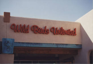 Wild Birds Unlimited - 6432 South McClintock Drive, Tempe, Arizona