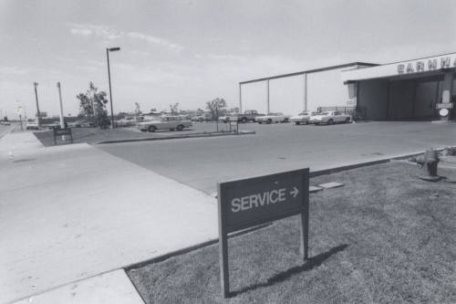 Earnhardt Ford Sales Company - 807 East Baseline Road, Tempe, Arizona