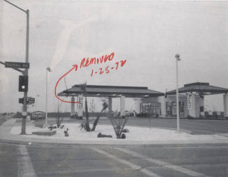 Texaco Gasoline Station - 915 East Baseline Road, Tempe, Arizona