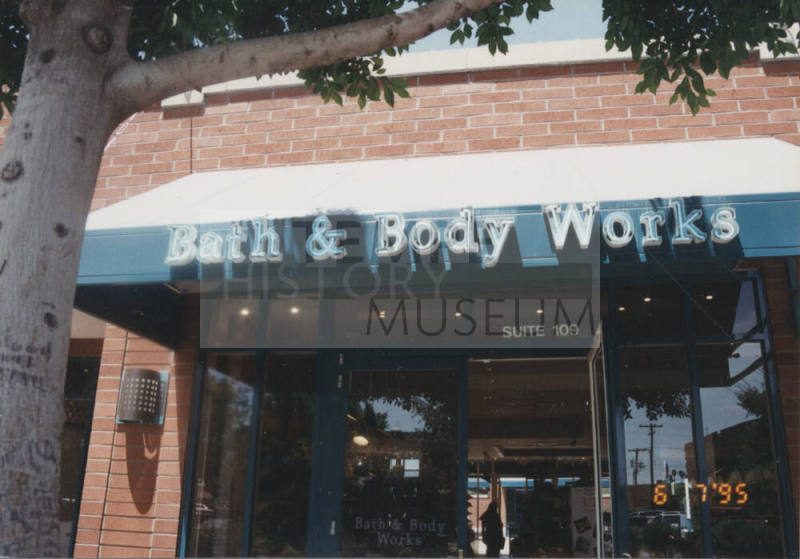 Bath and Body Works - 680 South Mill Avenue, Suite 108 - Tempe, Arizona