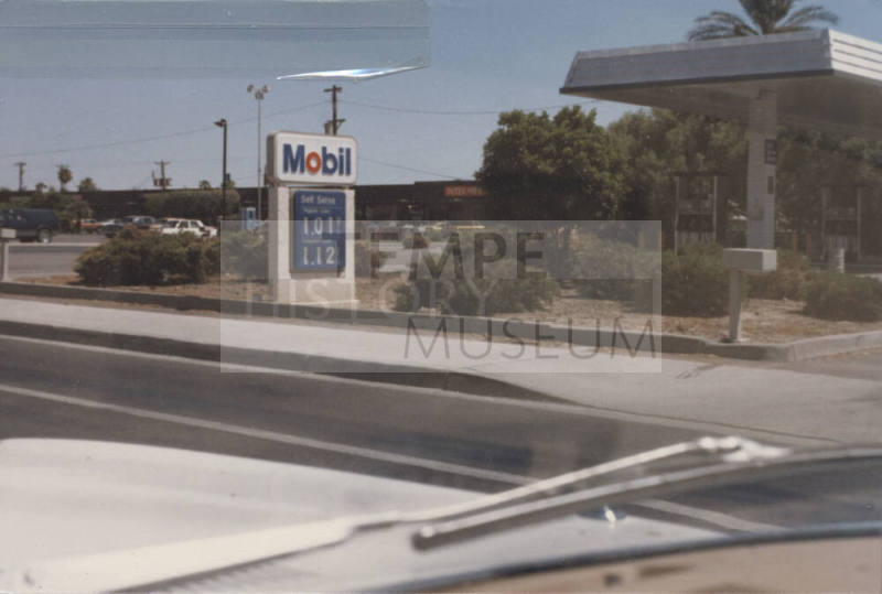 Mobil Gas Station - 802 South Mill Avenue - Tempe, Arizona