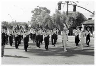 2004 Tempe Veterans' Day Parade, Marcos de Niza High School Band