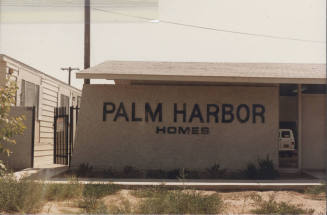 Palm Harbor Homes - 309 South Perry Lane - Tempe, Arizona
