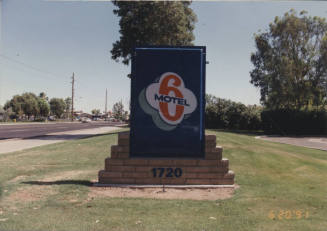 Motel 6 - 1720 South Priest Drive - Tempe, Arizona