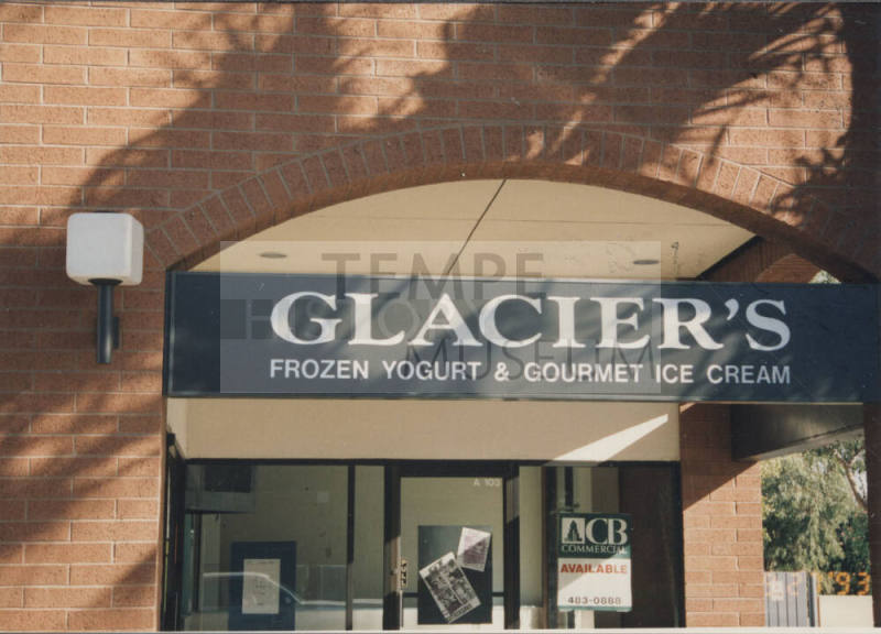 Glacier's Frozen Yogurt - 705 South Rural Road - Tempe, Arizona