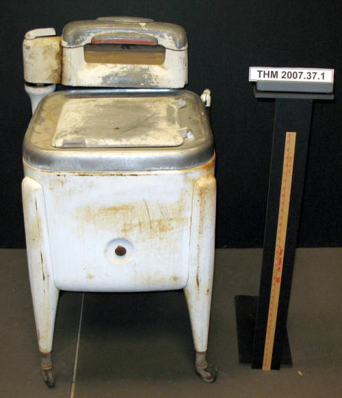 Maytag Model E Wringer Electric Washer
