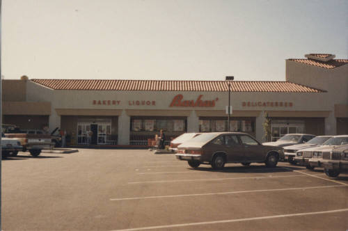 Bashas Grocery Store - 805 East Guadalupe Road - Tempe, Arizona