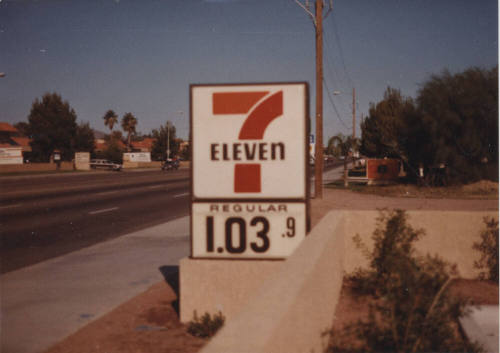 Seven Eleven - 1405  North Scottsdale Road, Tempe, Arizona