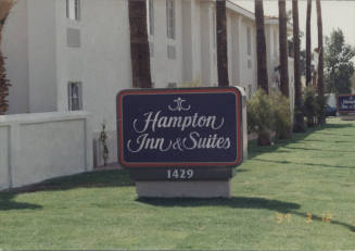 Hampton Inn & Suites - 1429  North Scottsdale Road, Tempe, Arizona