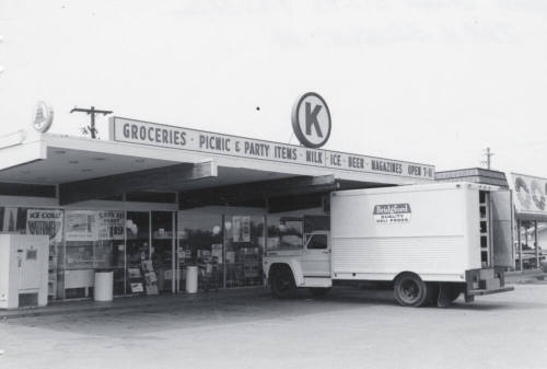 Circle K Food Store - 729 East Broadway Road, Tempe, Arizona
