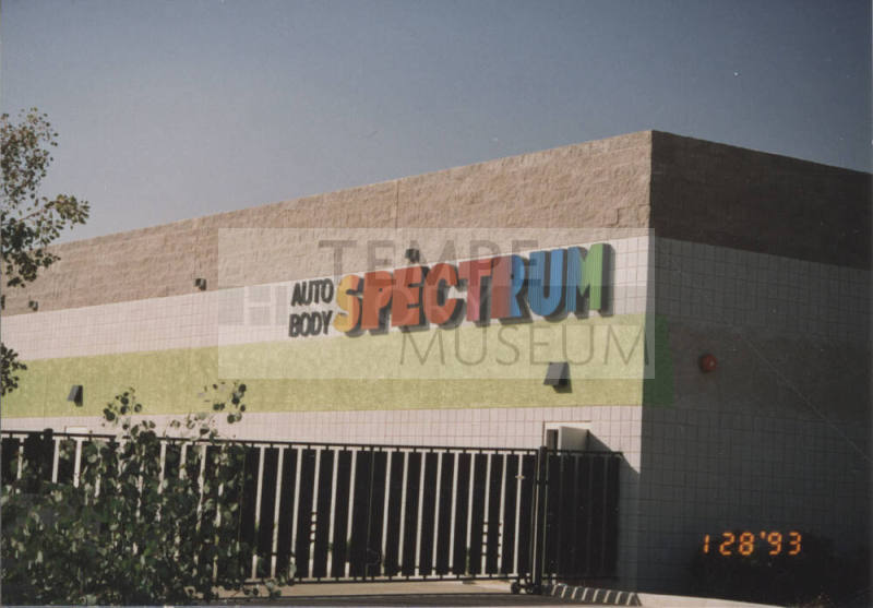 Jan's Spectrum Collison Center - 640 South Smith Road, Tempe, Arizona