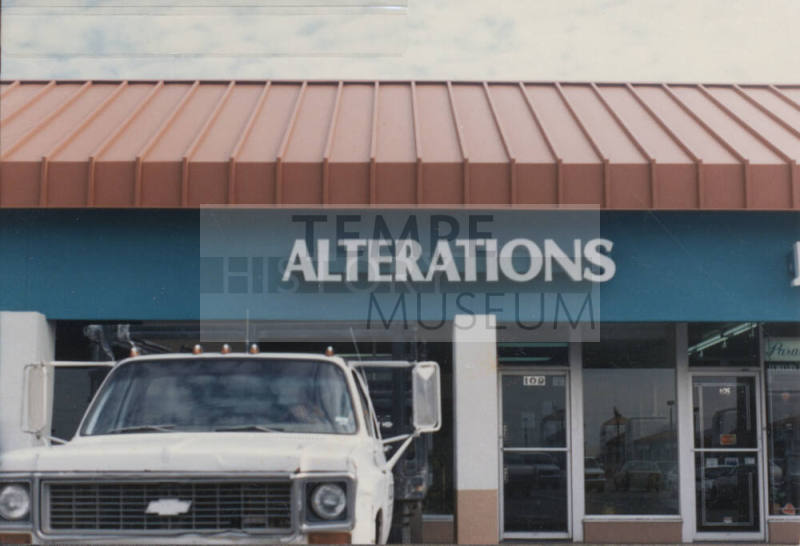 Ingles Alterations & Tailoring - 109 East Southern Avenue, Tempe, Arizona